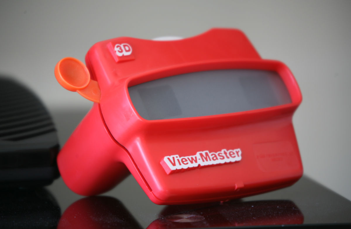 Appreciating Volunteers with a View Master