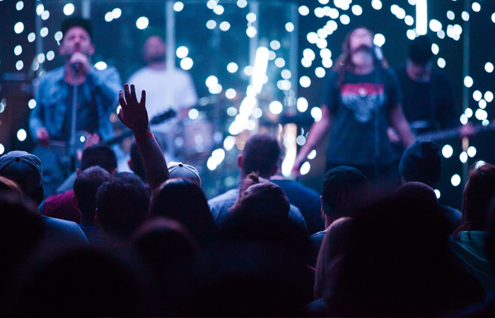 SALT-Gallery-04 SALT Conference Worship in Main Sessions