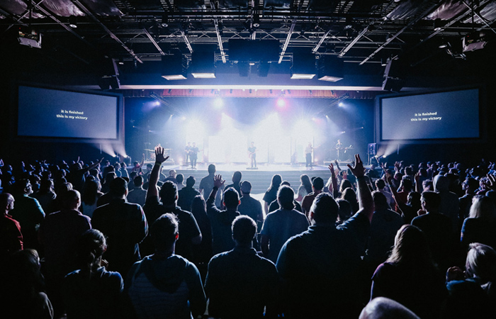 SALT-Gallery-14 Wide shot of Worship at SALT Conference