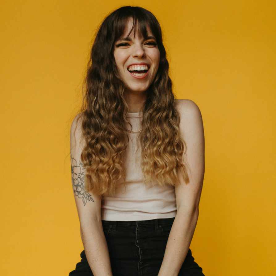 Tessa Voccola - Graphic Designer