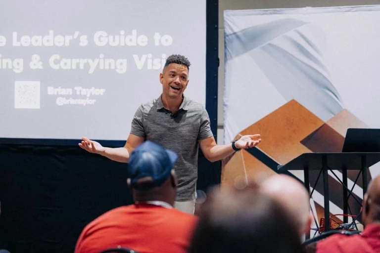 20251008--1242---SALT-2025---1466---JANET-GUERRERO